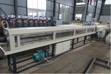 chaîne de production en plastique de tuyau de 315-630mm HDPE/PPR machine d'extrusion