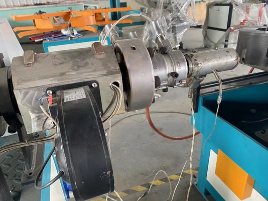 Chaîne de production ondulée à mur unique de tuyau de PVC du PE pp pour la machine à laver