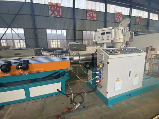 Tuyau ondulé électrique à mur unique de PA de PE de PVC en plastique pp faisant la machine