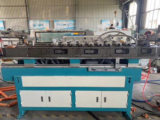 Vide complètement automatique formant le tuyau en plastique de HDPE faisant la machine