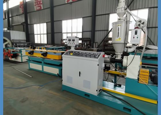 Le double PLC de PVC de HDPE de mur a ridé la ligne d'extrusion de tube