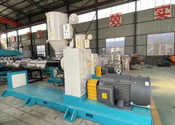 Ligne d'extrusion de tuyau ridée par 315mm du HDPE pp faisant la machine