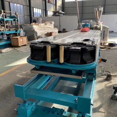 ligne ondulée à mur unique d'extrusion de tuyau de PVC de PE de HDPE de 16-63mm faisant la machine