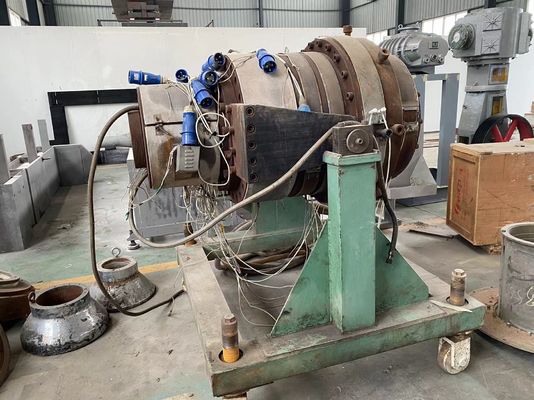 Chaîne de production en plastique utilisée de tuyau d'opération simple pour le tuyau de HDPE PPR
