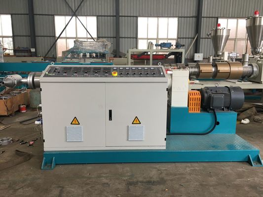 Tuyau de tube ondulé flexible électrique en plastique faisant la machine
