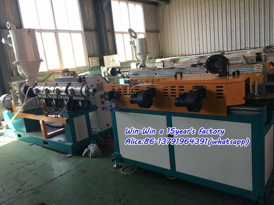 Tuyau en PVC PE PP Making Machine Ligne de production Ligne d'extrusion de tuyau ondulé à vis simple ou double