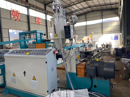 Ligne d'extrusion de tuyau ondulé à mur simple de machine de tuyau ondulé de PVC du PE pp