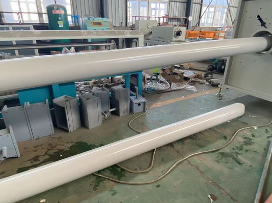 Machine en plastique d'extrudeuse de tuyau de PVC automatique pour le drainage d'approvisionnement en eau