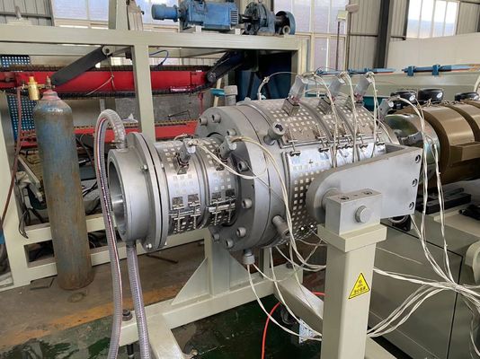 Contrôle automatique de PLC de ligne d'extrusion de tuyau de PVC de drainage d'approvisionnement en eau