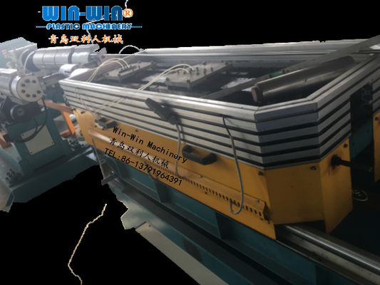 Extrudeuse en plastique de tube de PE de PVC faisant la machine pour le tuyau ondulé de double mur