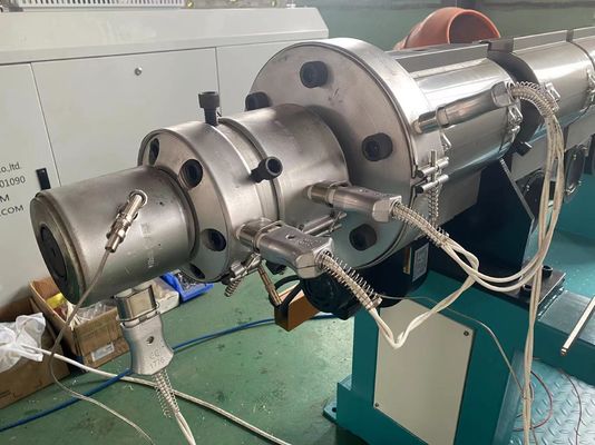 Ligne ondulée à mur unique d'extrusion de tuyau de produit de tuyau de machine à laver du PE pp