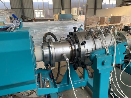 Ligne vis jumelle d'extrusion de tuyau de PVC d'approvisionnement et de drainage en eau