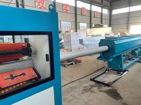 Ligne vis jumelle d'extrusion de tuyau de PVC d'approvisionnement et de drainage en eau