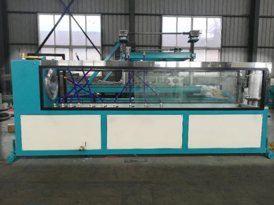 Tuyau en spirale de carbone de HDPE faisant à machine la chaîne de production en plastique de tuyau