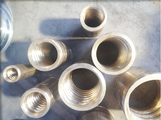 Tuyau en spirale de carbone de HDPE faisant à machine la chaîne de production en plastique de tuyau