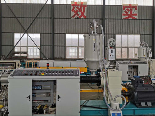 Le PE de faible diamètre pp sifflent faire la machine avec la ligne de repérage ligne d'extrusion de tuyau de HDPE