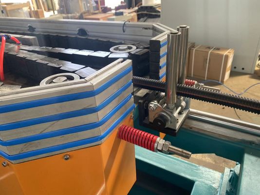 PE pp filetant la chaîne de production ondulée à mur unique de tuyau avec la ligne de repérage