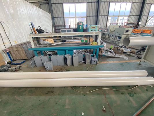 Approvisionnement en eau et ligne d'extrusion de tuyau de PVC de tuyau de drainage faisant la machine