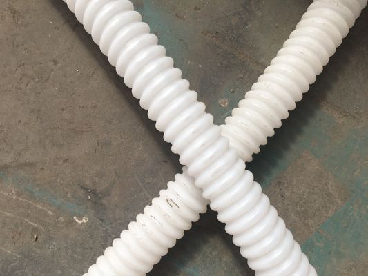 Ligne ondulée machine en plastique d'extrusion de tuyau de spirale de carbone de PE d'extrudeuse de tuyau