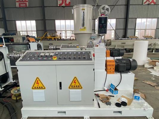 La machine en spirale d'extrudeuse de tuyau de carbone de PE câblent la chaîne de production protectrice de douille