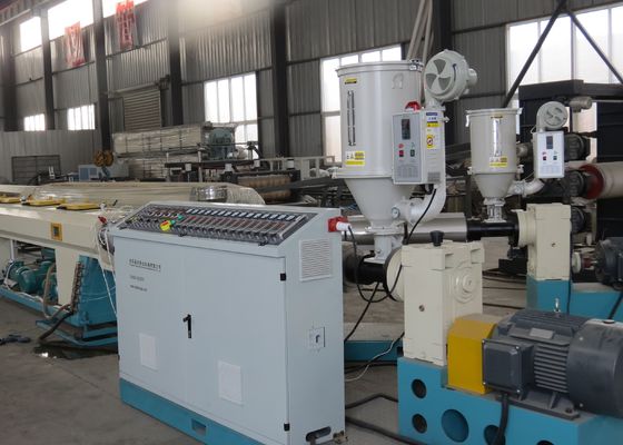Ligne ondulée à mur unique d'extrusion de tuyau de PVC 450mm