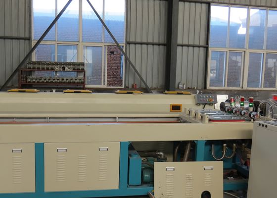 Le mur de double du plastique 900kg/H a ridé la ligne d'extrusion de tuyau