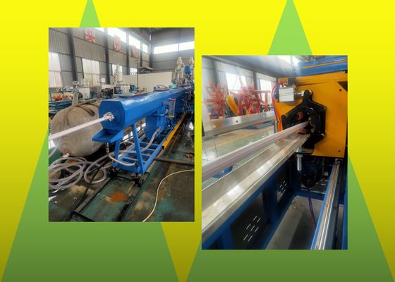 3 couches de HDPE de tuyau de la ligne renforcée 160mm 18m/Min d'extrusion