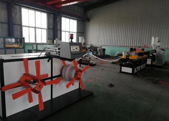 Ligne ondulée à mur unique 20kg/H d'extrusion de tuyau de PE de PVC pp faisant la machine
