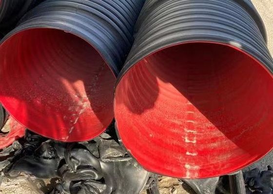 La ligne ondulée d'extrusion de tuyau de PE deux couches sifflent faire la machine