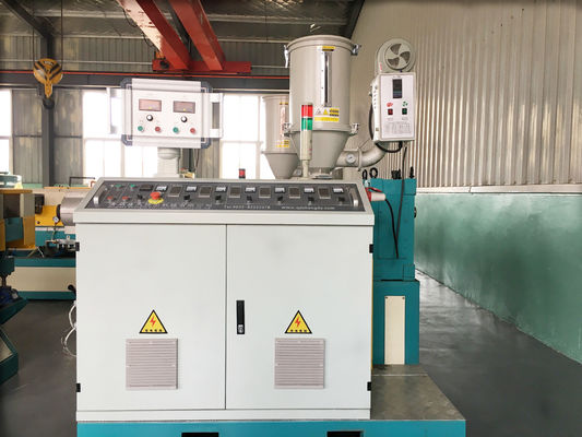 le PVC de 12m/Min 25mm pp a ridé le tuyau faisant la machine/faisant la machine