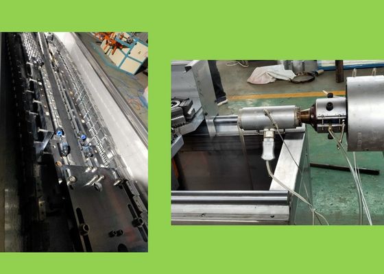 Le PVC arrosent la chaîne au jet de production ondulée de tuyau ignifuge