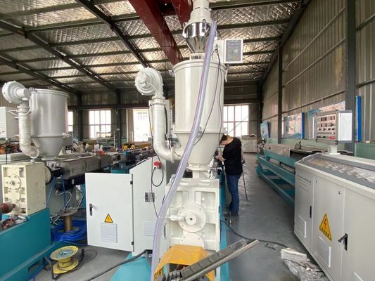 Tube ondulé à mur unique automatique à grande vitesse de tuyau de machine d'extrusion de tuyau