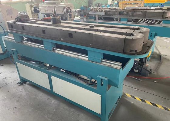 ligne ondulée à mur unique PE/PP d'extrusion de tuyau de 10-32mm en plastique