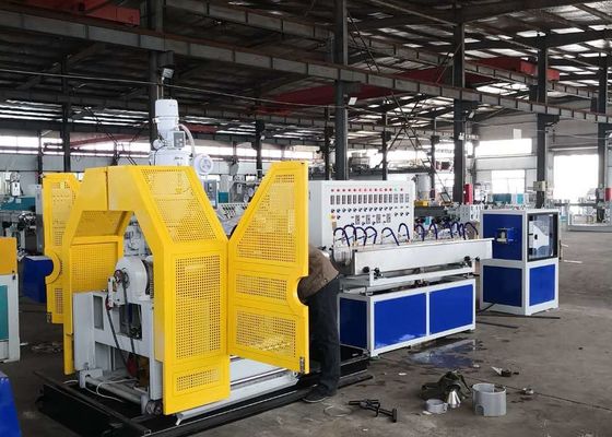 ligne renforcée d'extrusion de tuyau de fil d'acier de spirale de PVC de 20-63mm