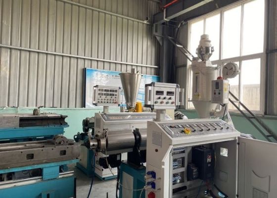 Ligne ondulée à mur unique d'extrusion de tuyau du diamètre 12-50mm faisant la machine