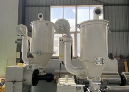 machine simple d'extrudeuse de tuyau de PE de vis de l'approvisionnement en gaz 120-220kg/h de 63mm